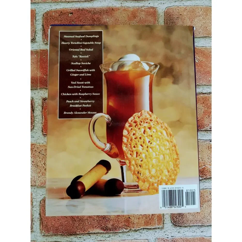 Weight Watchers Simply Light Cooking 250 WW Healthy Recipes 1992 HCDJ Cookbook